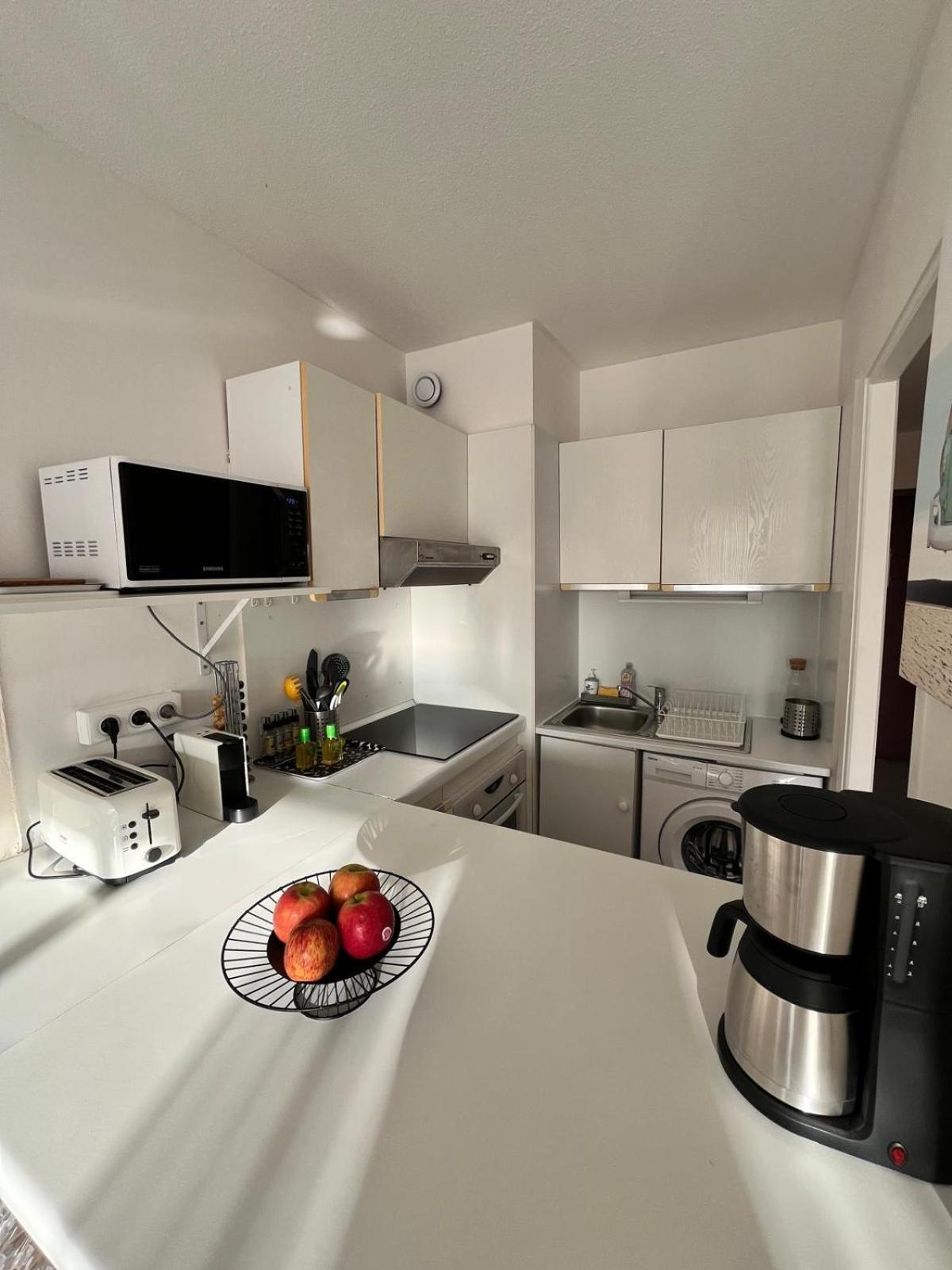 Grand Studio Localisation Ideale Antibes Exterior foto